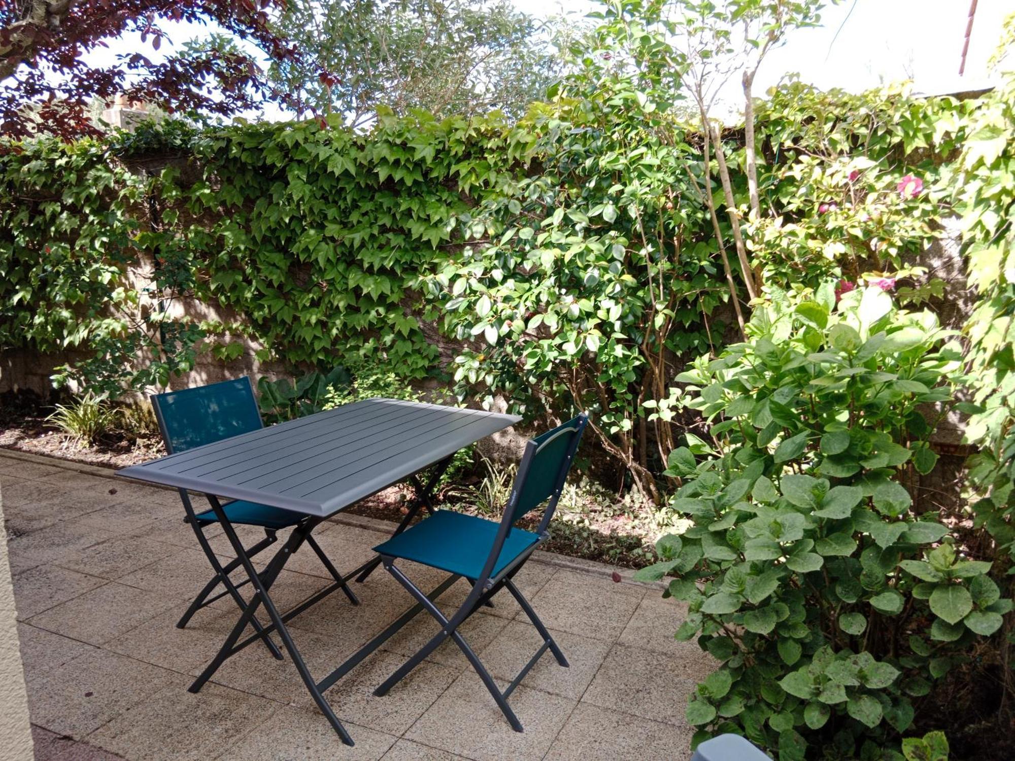 Les Rosiers Villa Challans Exterior foto